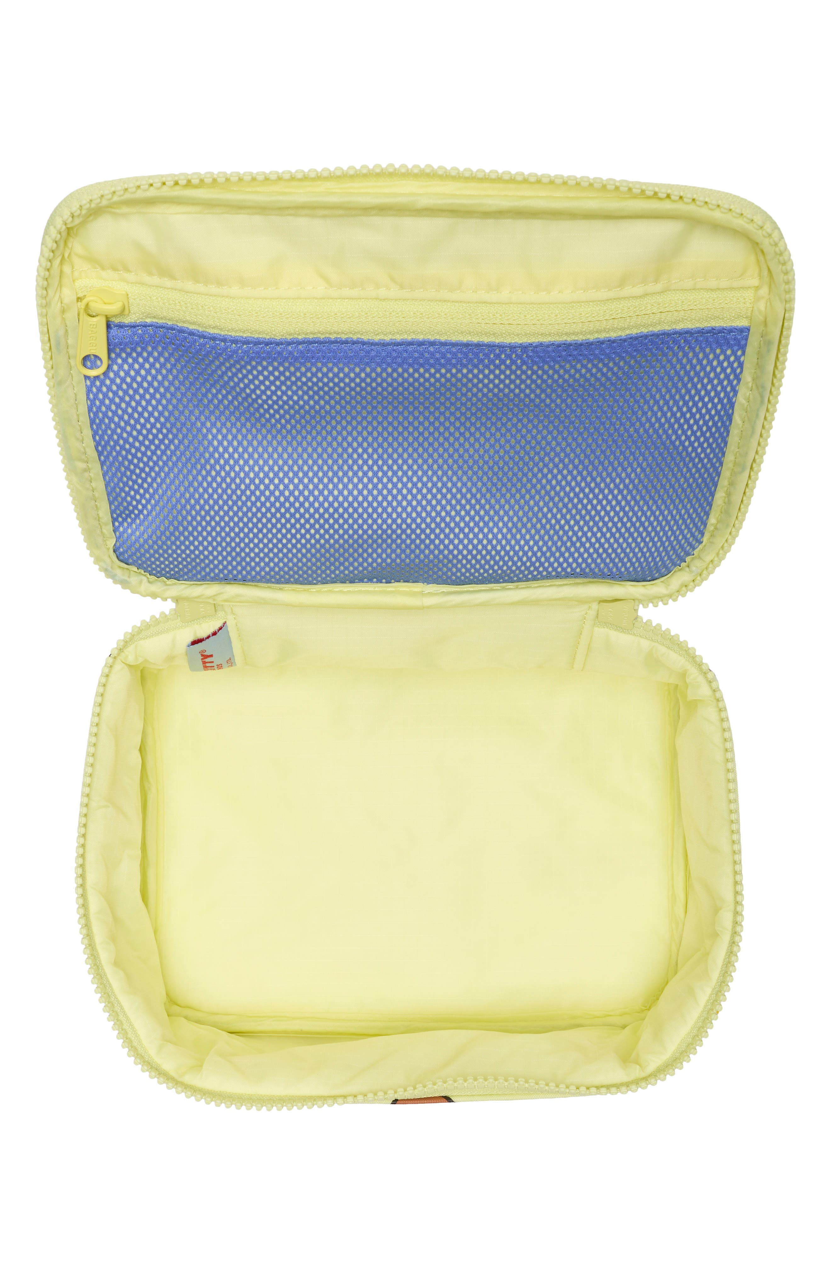 Small Cosmetic Case, Alternate, color, CINNAMOROLL WESTERN