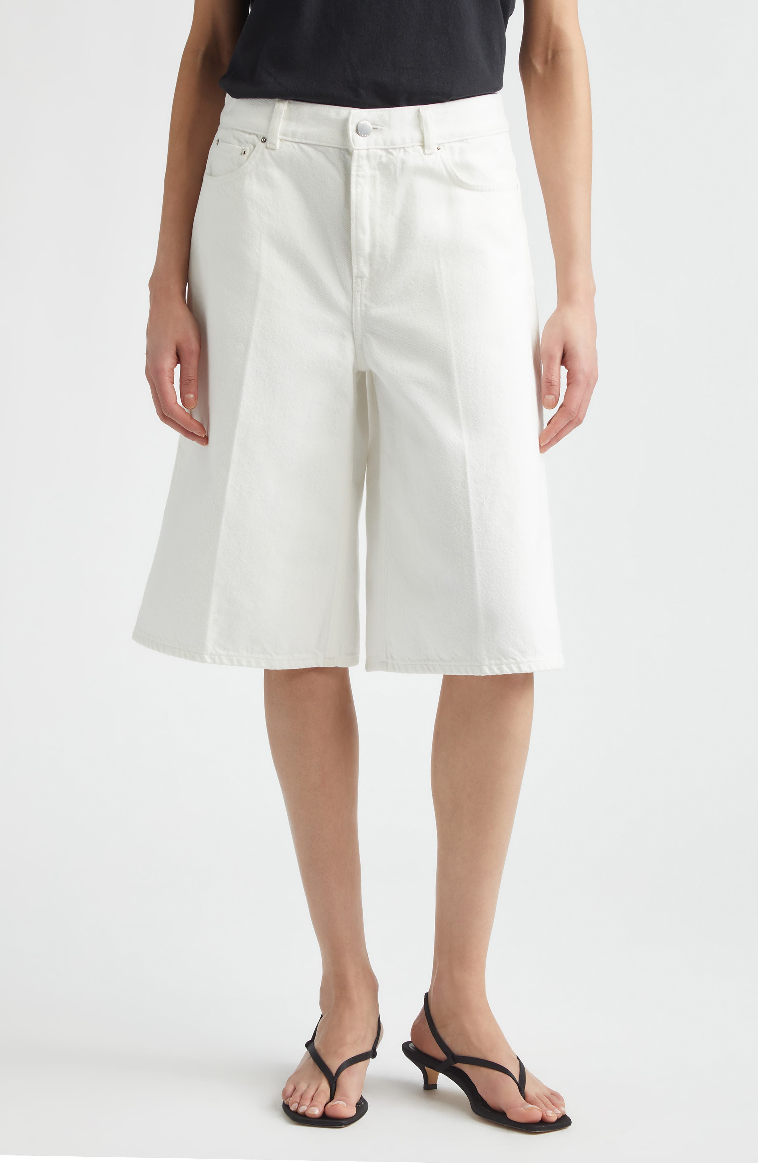 selected WHITE