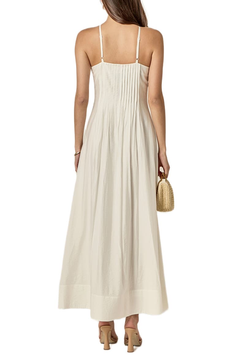 crochet pleated dress Nissa Crochet-panel Pleated Maxi Dress