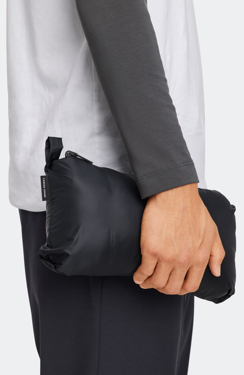 Canada Goose Stratus Hooded 750-Fill-Power Down Puffer Coat, Alternate, color, Black - Noir