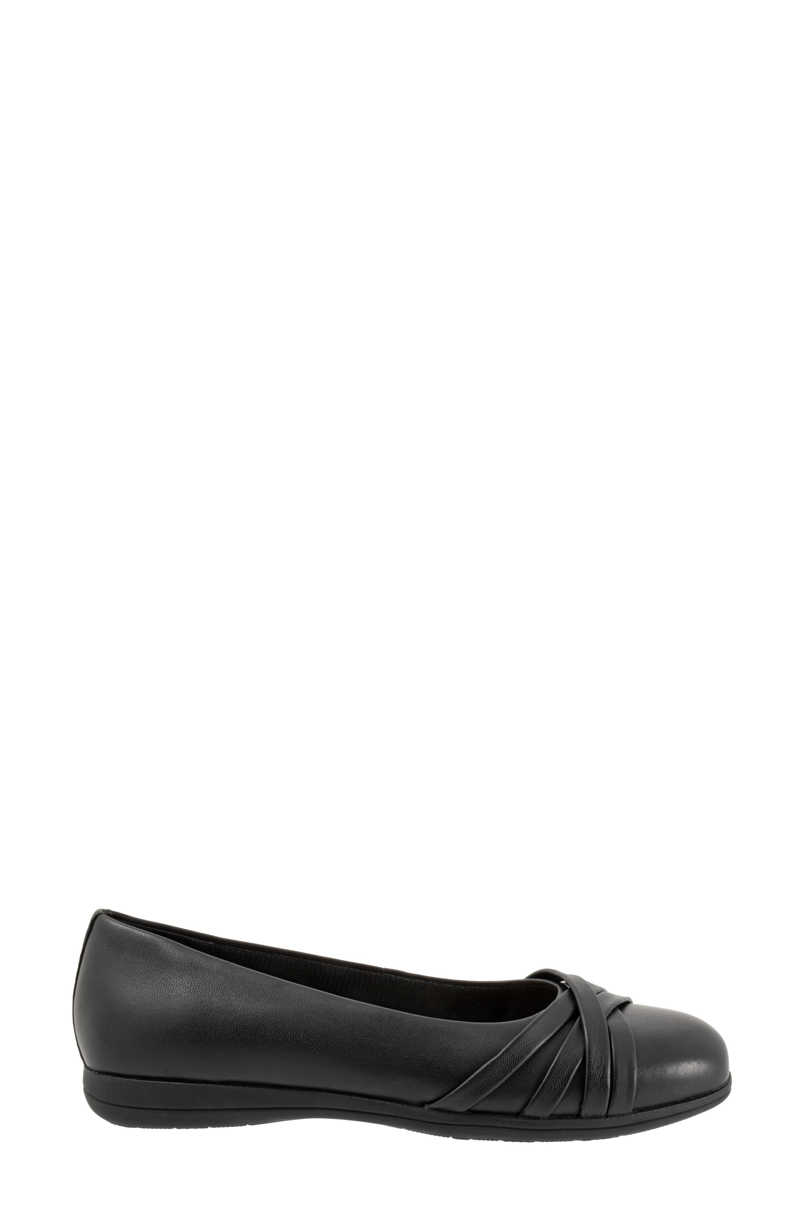 Trotters Daphne Flat, Alternate, color, Black