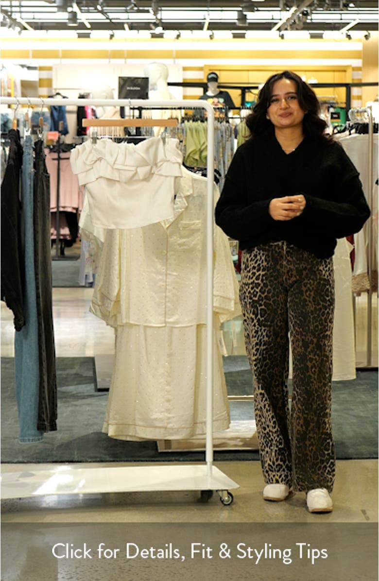 Sarahi Ruffle Detail Strapless Top, sales video thumbnail