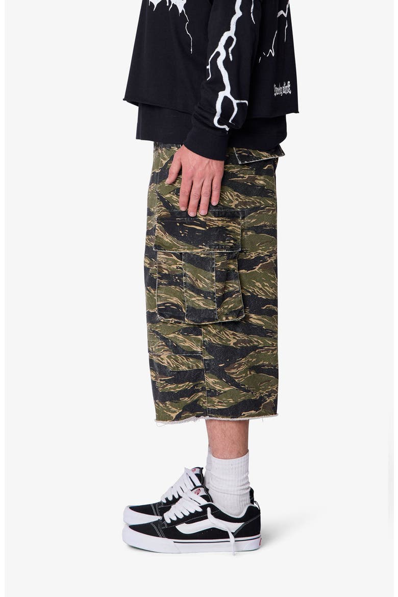 Ultra Baggy Tiger Camo Cargo Shorts, Alternate, color, TIGER CAMO