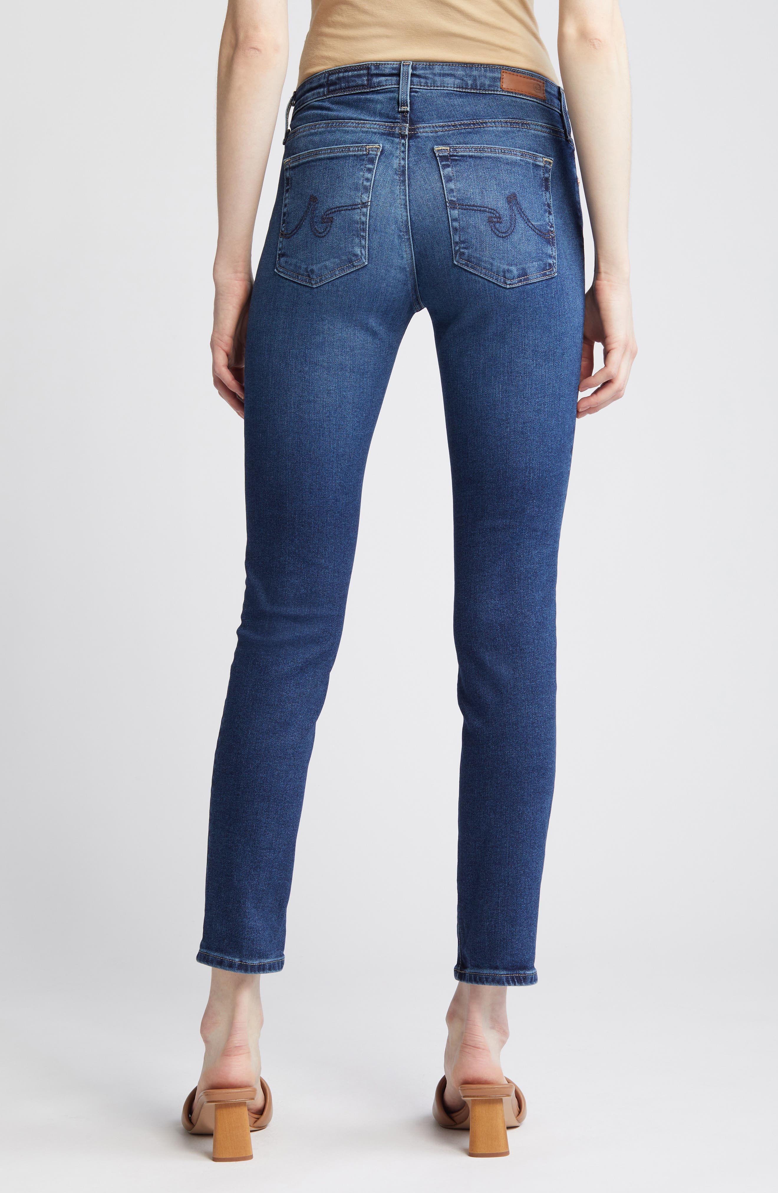 ag prima crop cigarette jeans Womens Sulfur Infinite Mauve Zipper fly and button closure Designer AG Prima Crop Jeans