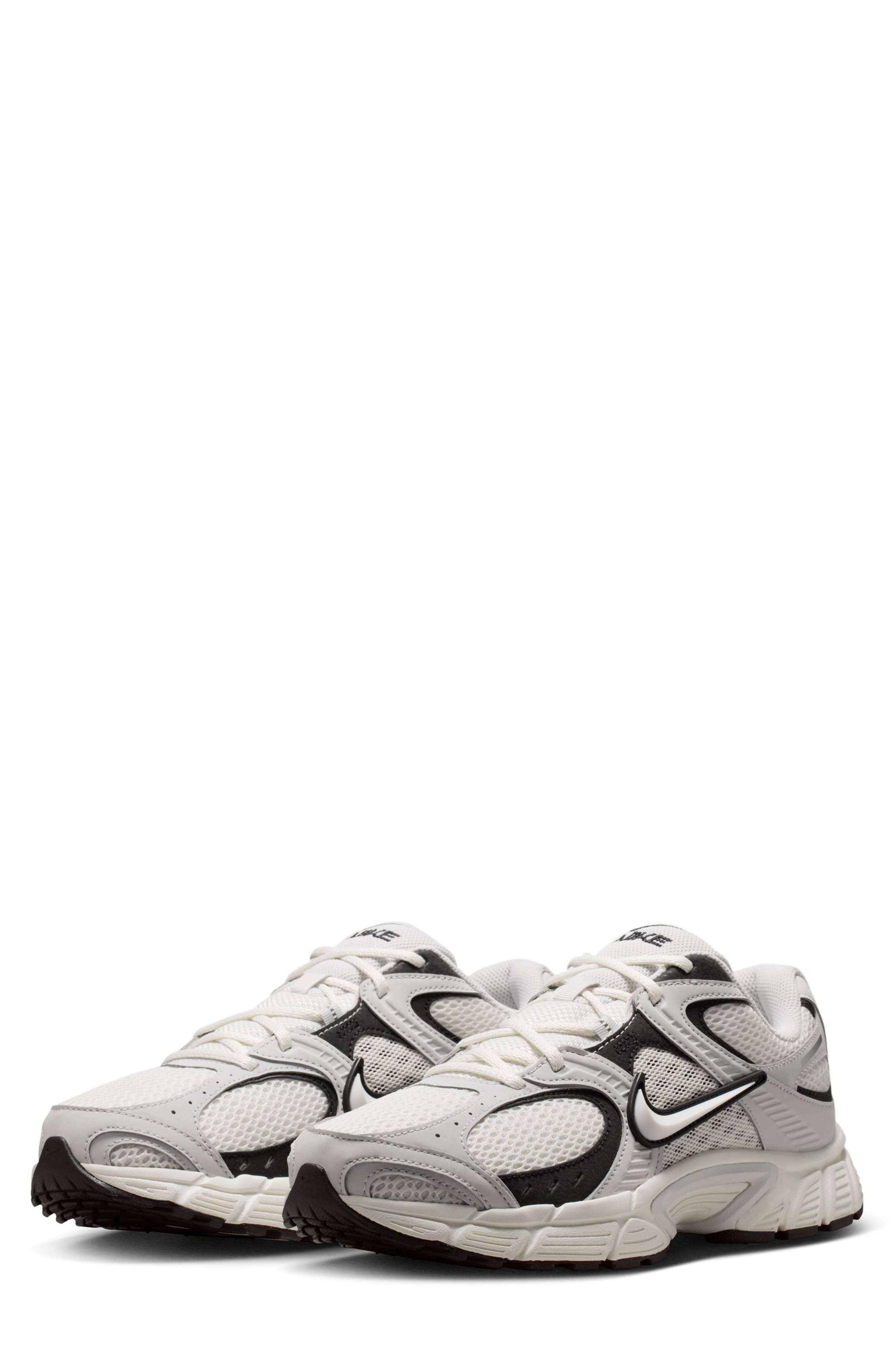 V5 RNR Running Shoe, Main, color, SAIL/ VAST GREY