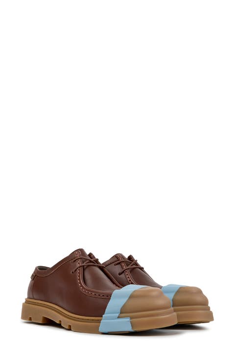 Junction Cap Toe Wallabee Chukka