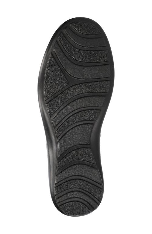 Easy Street Lyra Bootie In Gray