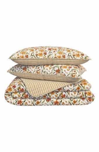 Golden Floral Meadow Quilt Set