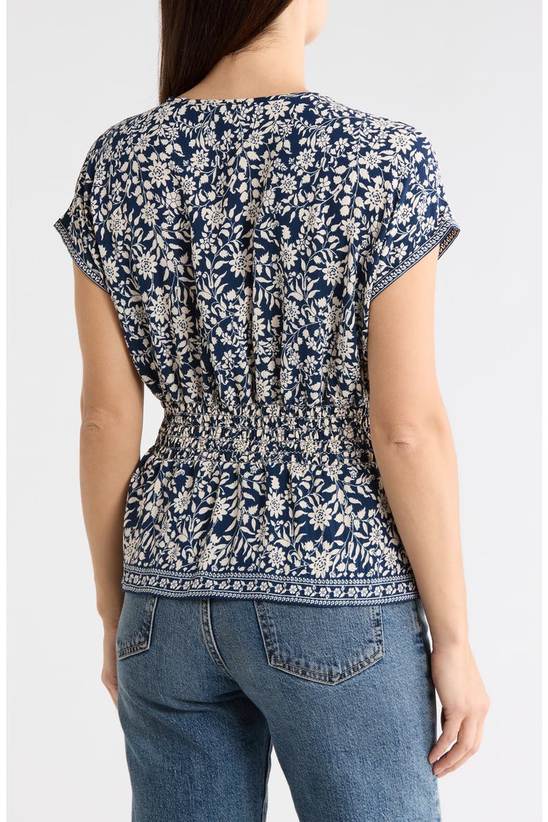 V-Neck Short Sleeve Pleated Top, Alternate, color, DARK NAVY SILHOUETTE