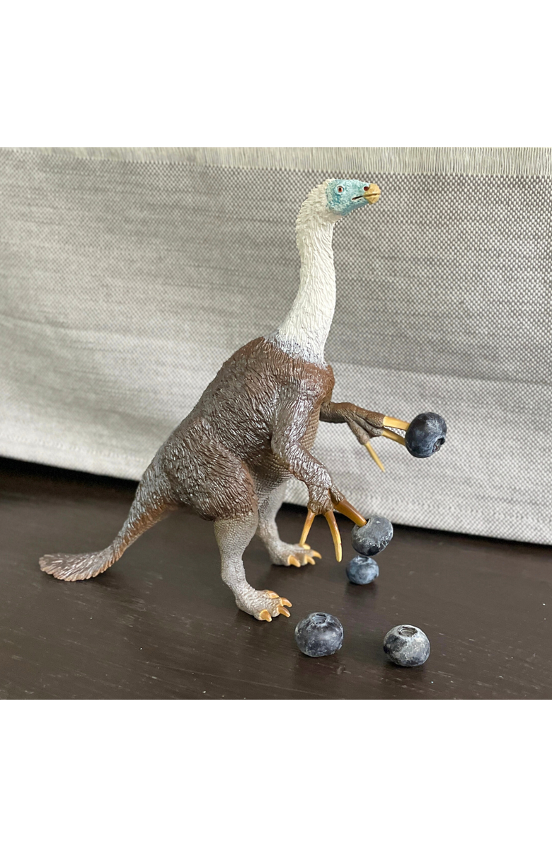 Safari Ltd. Therizinosaurus Toy, Alternate, color, NO COLOR