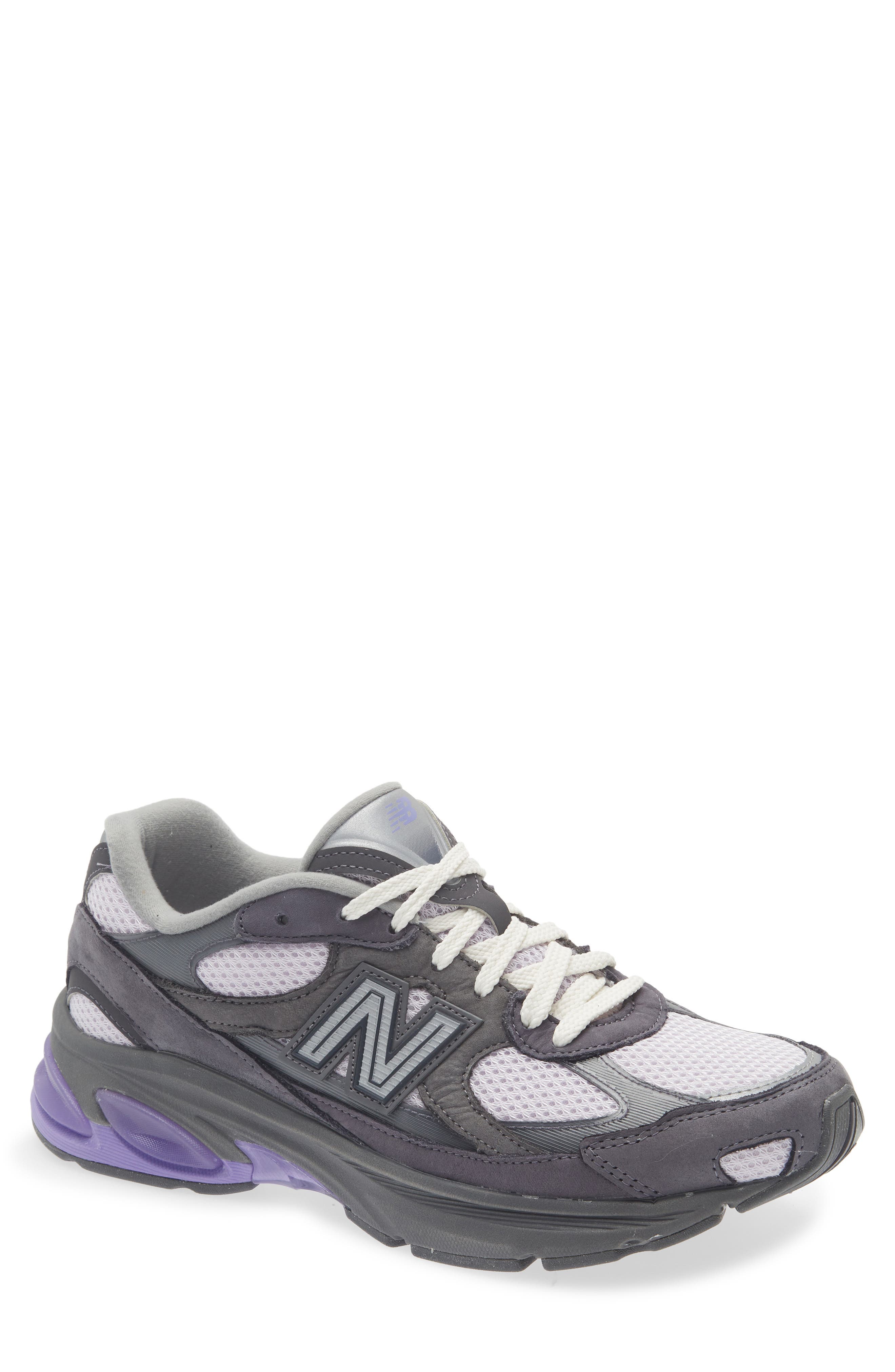 2010 Sneaker