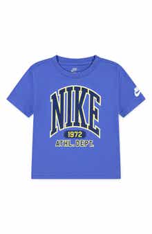 Nike Kids' Giant Varsity Logo Graphic T-Shirt