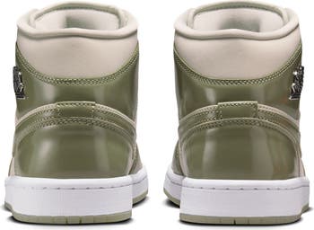 Air Jordan 1 Mid Basketball Sneaker