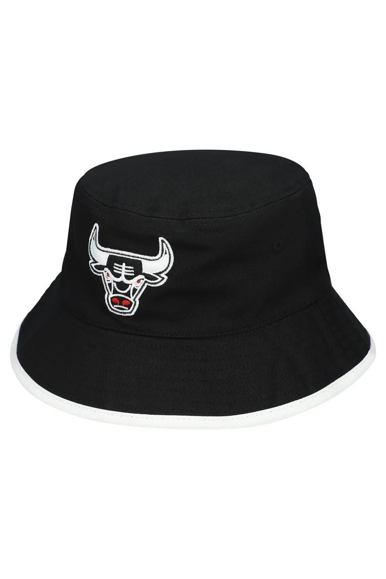 Men's Mitchell & Ness Black/Red Chicago Bulls Flip It Reversible Bucket Hat, Alternate, color, Black