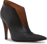McQueen Birdie Slashed Pump