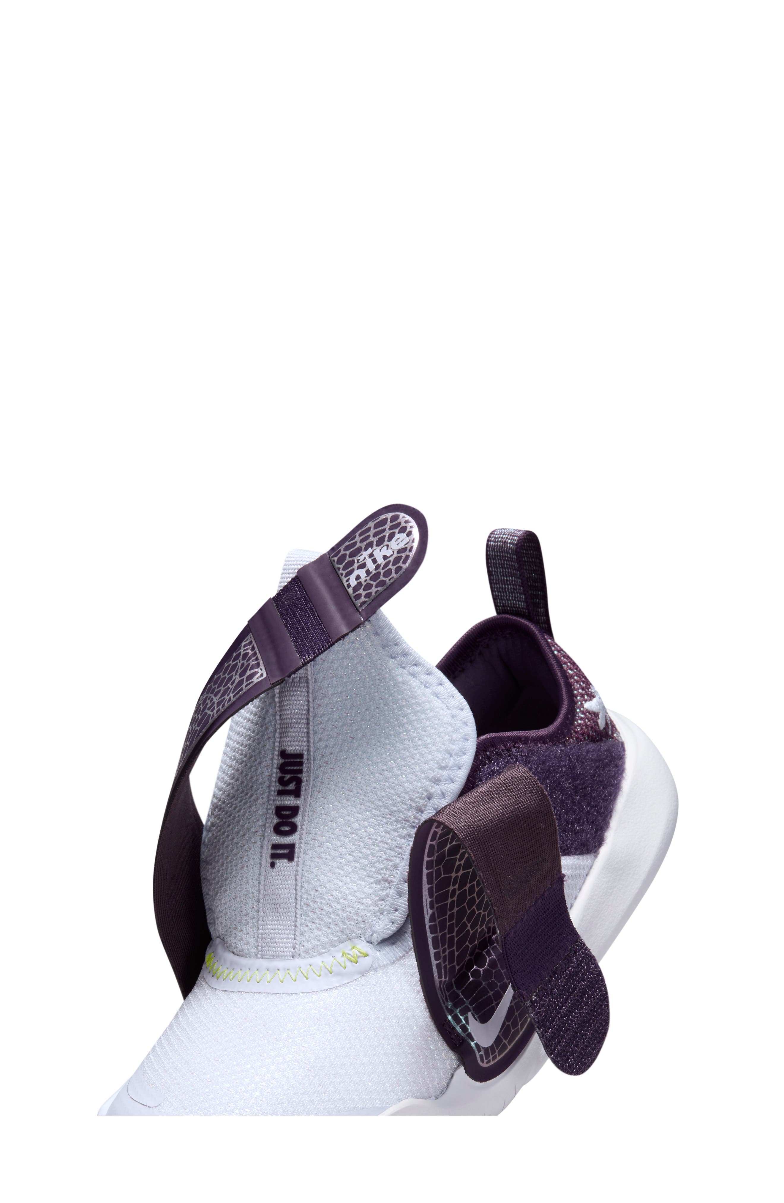 Nike Flex Advance FlyEase Sneaker, Alternate, color, 