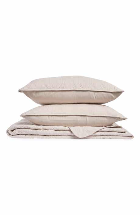 ARTISAN 34 Medallion Embroidered Comforter & Pillow Sham Set