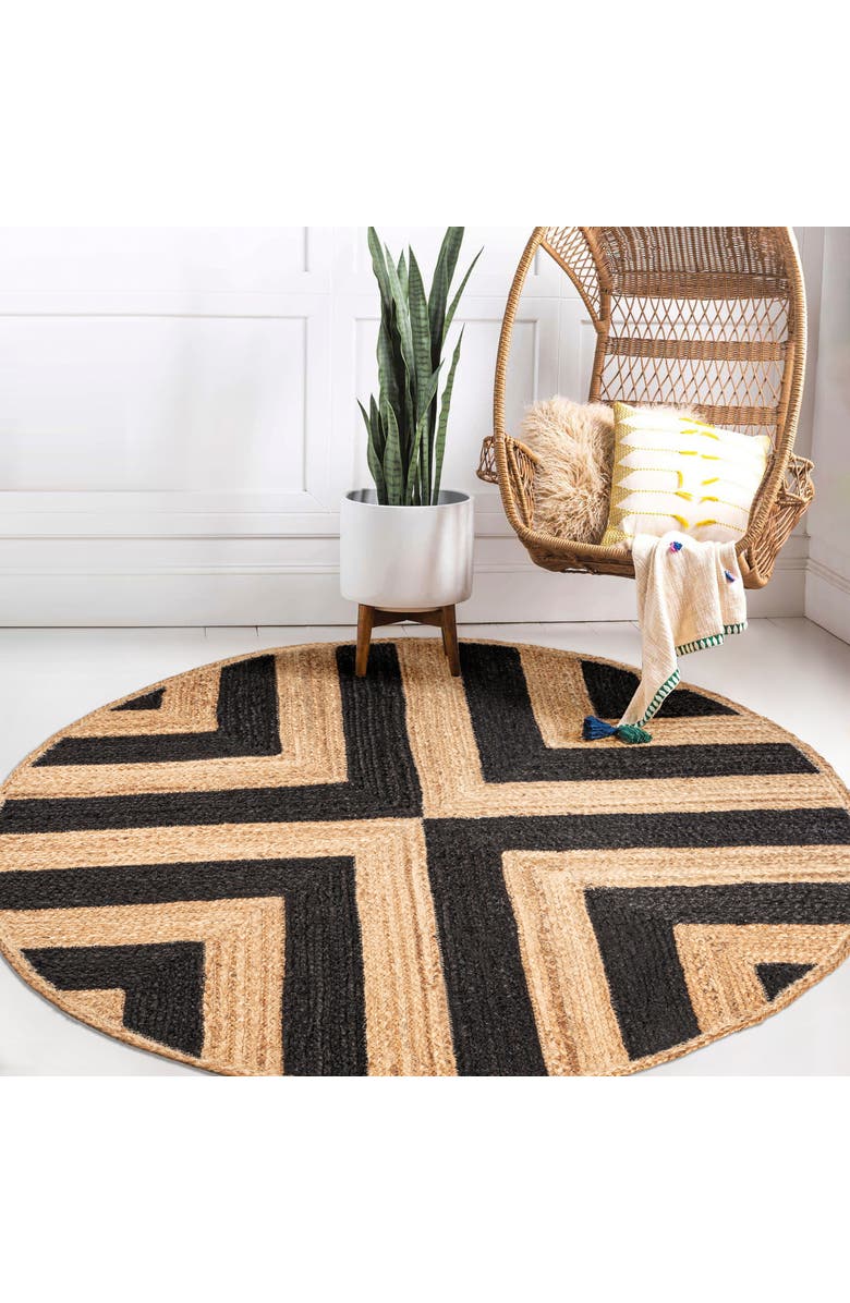 JONATHAN Y Piper Two-Tone Chevron Round Jute Round Area Rug, Alternate, color, Black/Natural