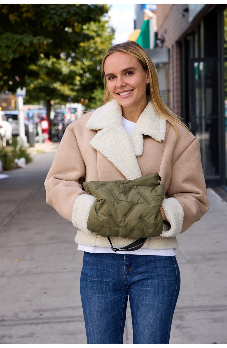 HELIOS THE HEATED COAT Hand Warming Pouch, Alternate, color, Green