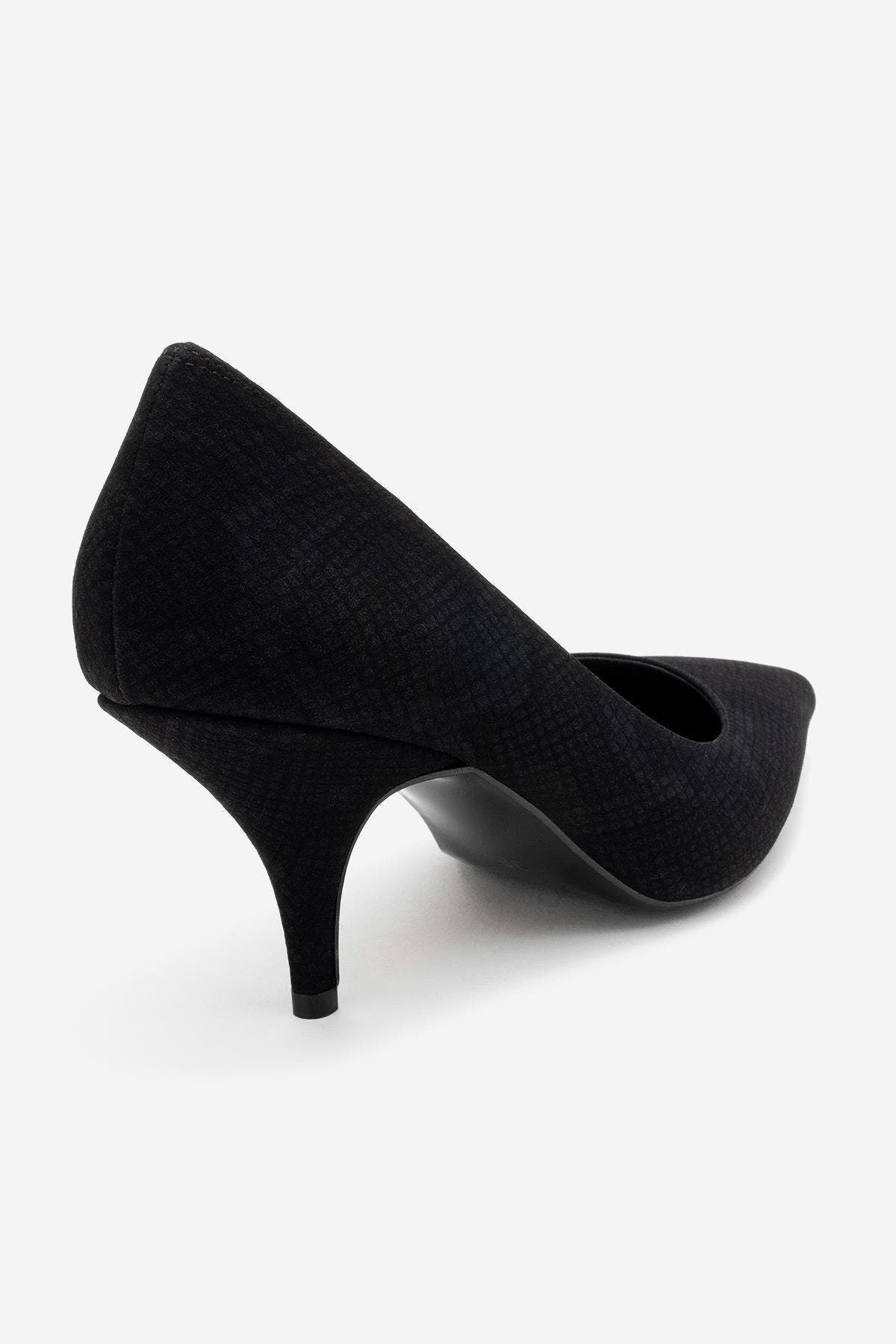 Prologue Shoes Marcus Pointed Toe Pump, Alternate, color, Black Pattern