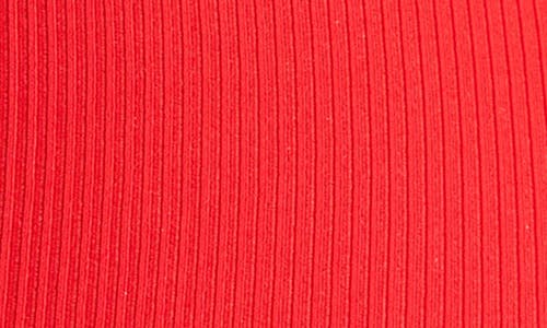 Commando Invisible Rib Thong In Red