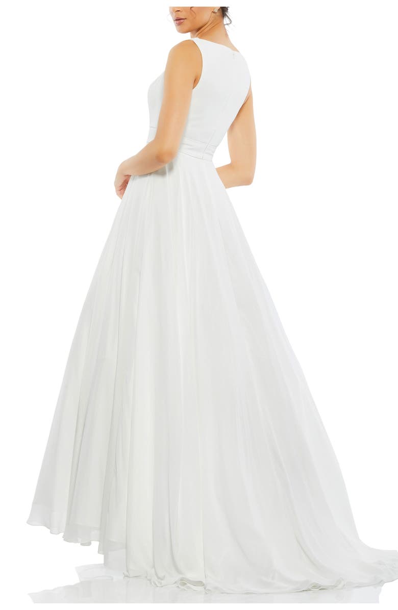 Mac Duggal Sleeveless V-Neck Layered Tulle Chiffon Ball Gown, Alternate, color, White