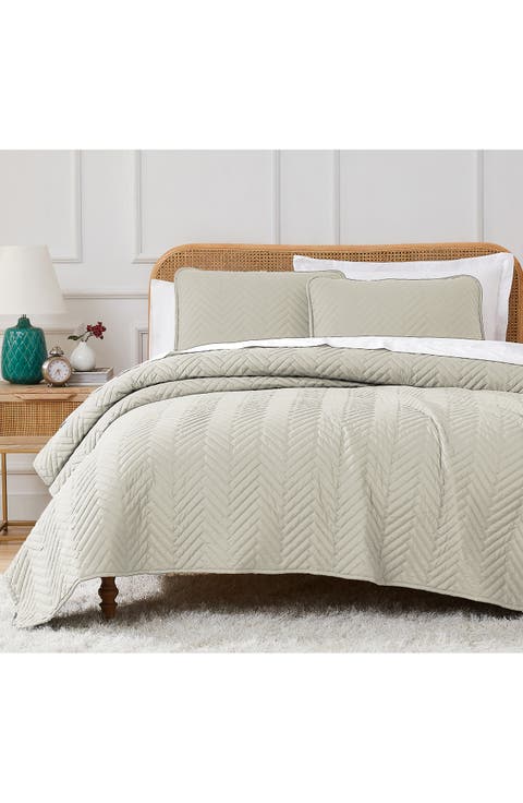 Chevron Quilt Set
