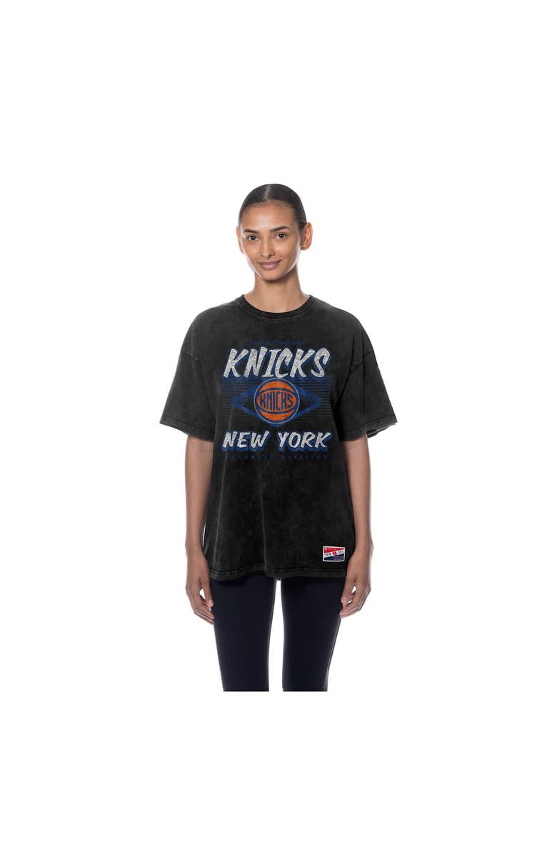 New Era Women's New Era Black New York Knicks Throwback Mineral Wash Oversized T-Shirt, Alternate, color, Black