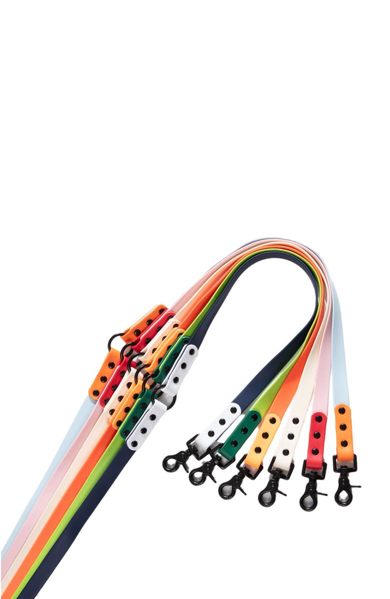 The Licker Store Luna 8FT Adjustable 6-in-1 Waterproof Hands-Free Leash and Collar with LED Flashlight, Bag Dispenser, and Poop Bag Holder, Alternate, color, Black