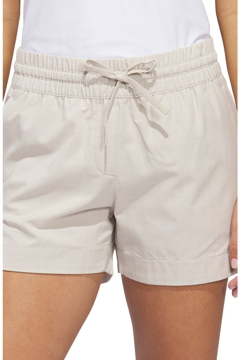 Ultimate Performance Shorts, Alternate, color, WONDER ALUMINA
