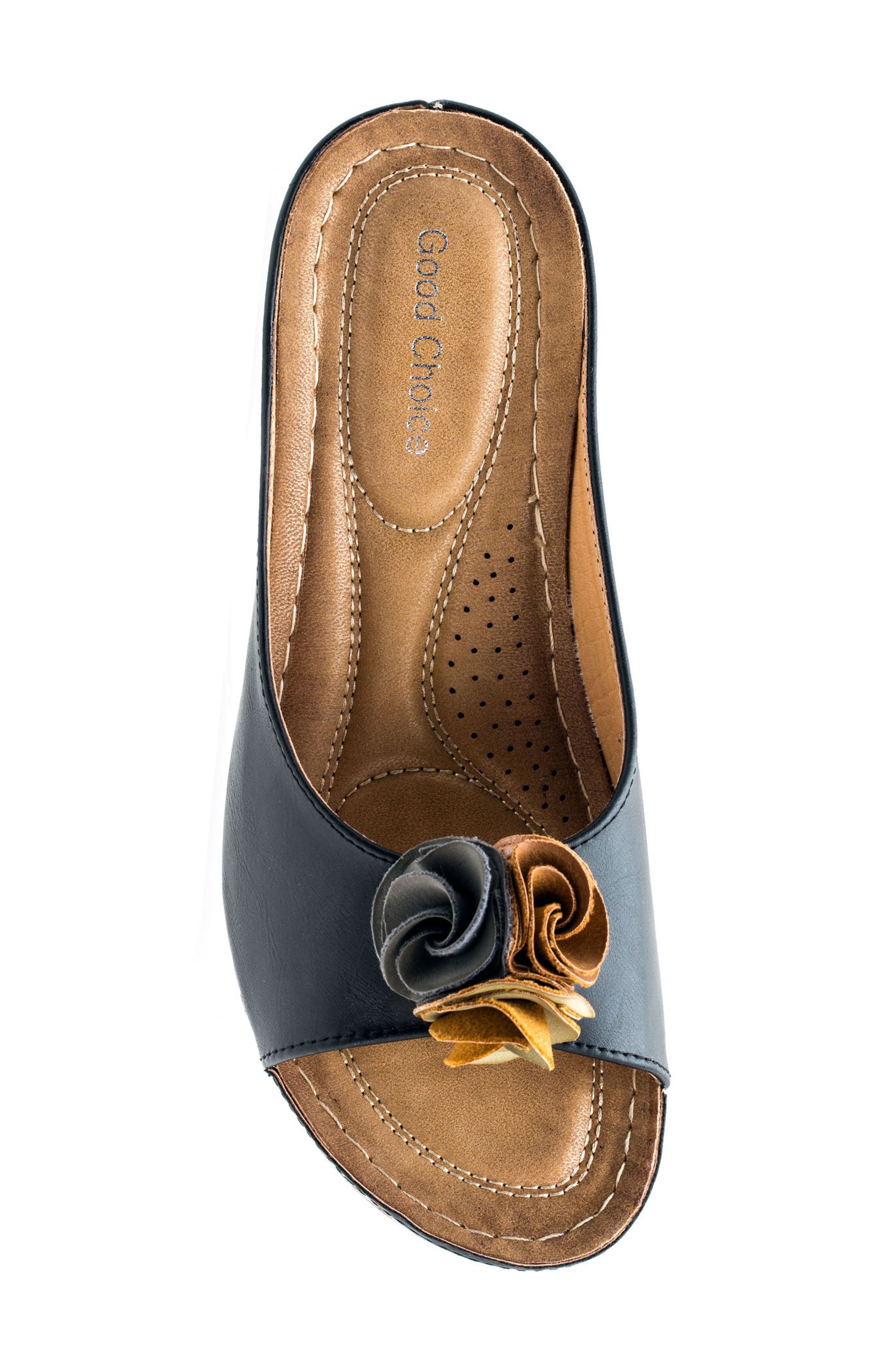 GOOD CHOICE NEW YORK Sydney Floral Platform Wedge Sandal, Alternate, color, Black