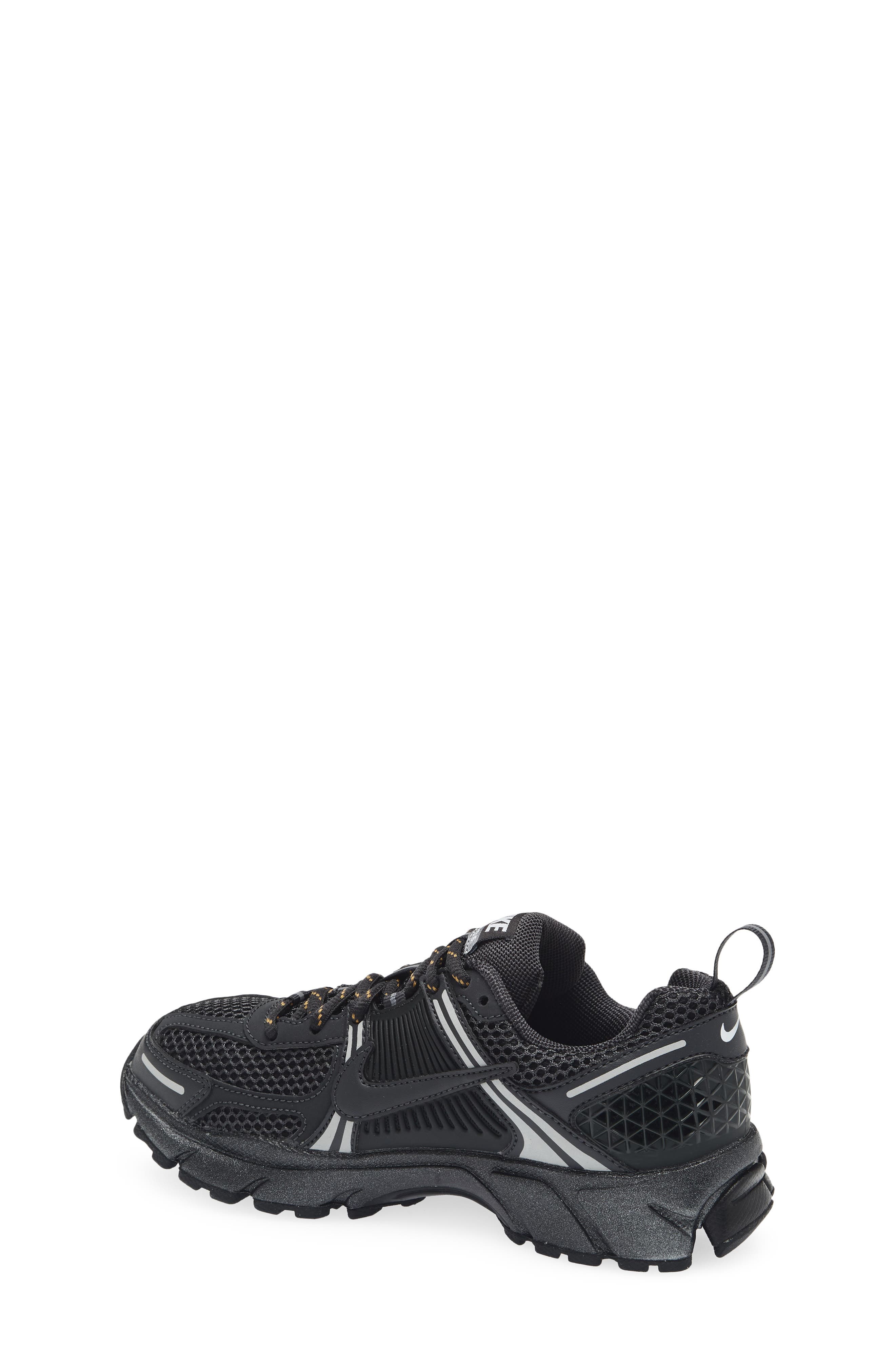 Nike Kids' Vomero 5 Sneaker, Alternate, color, Dark Smoke Grey/ Dark Grey