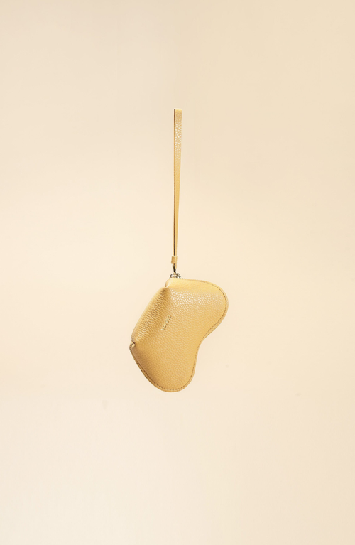 Oleada Mini Le Coeur Pouch In Yellow