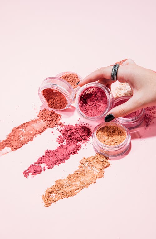 Shop Kreizi Beauty Mineral Loose Highlighting Blush