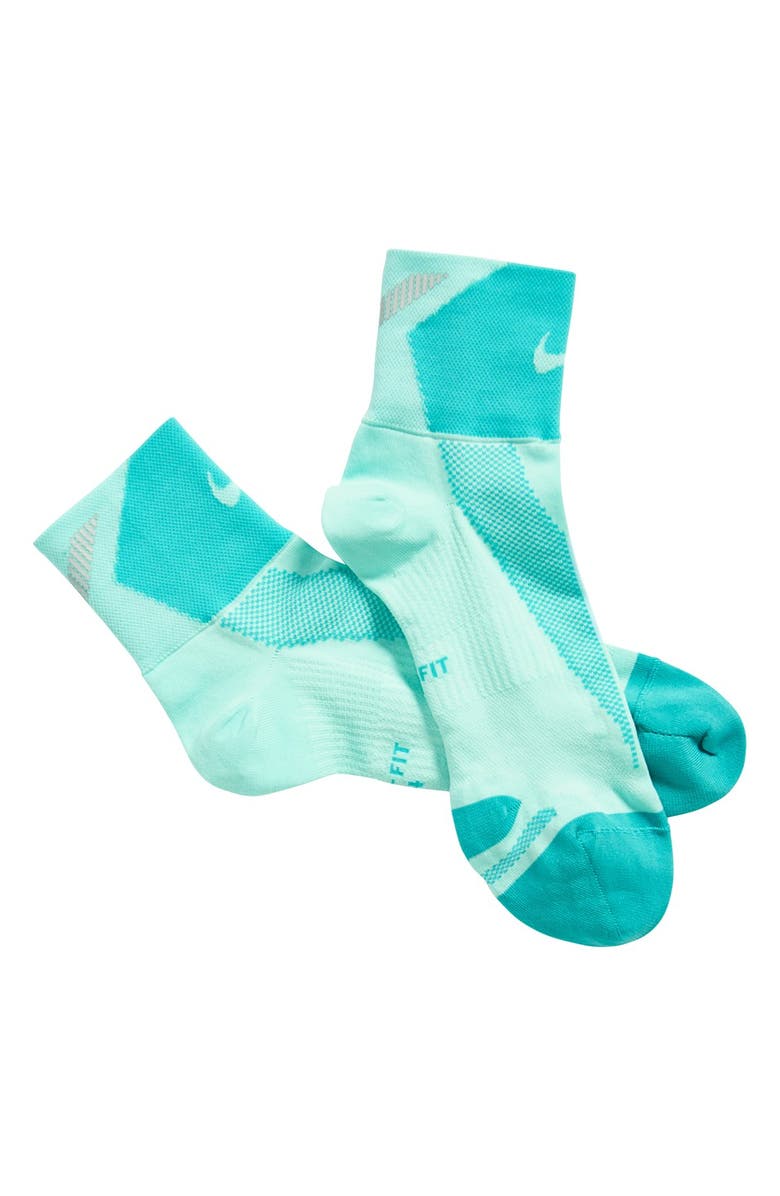 Nike 'Elite' Lightweight Quarter Running Socks, Alternate, color,