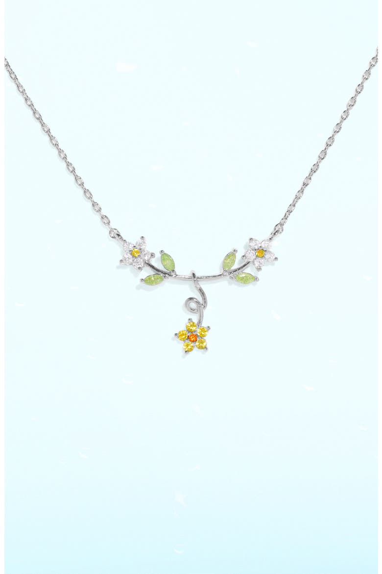 Golden Daisy Cubic Zirconia Pendant Necklace, Alternate, color, SILVER