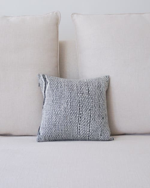 Voz Zig-zag Wave Small Decorative Pillow In Series 1