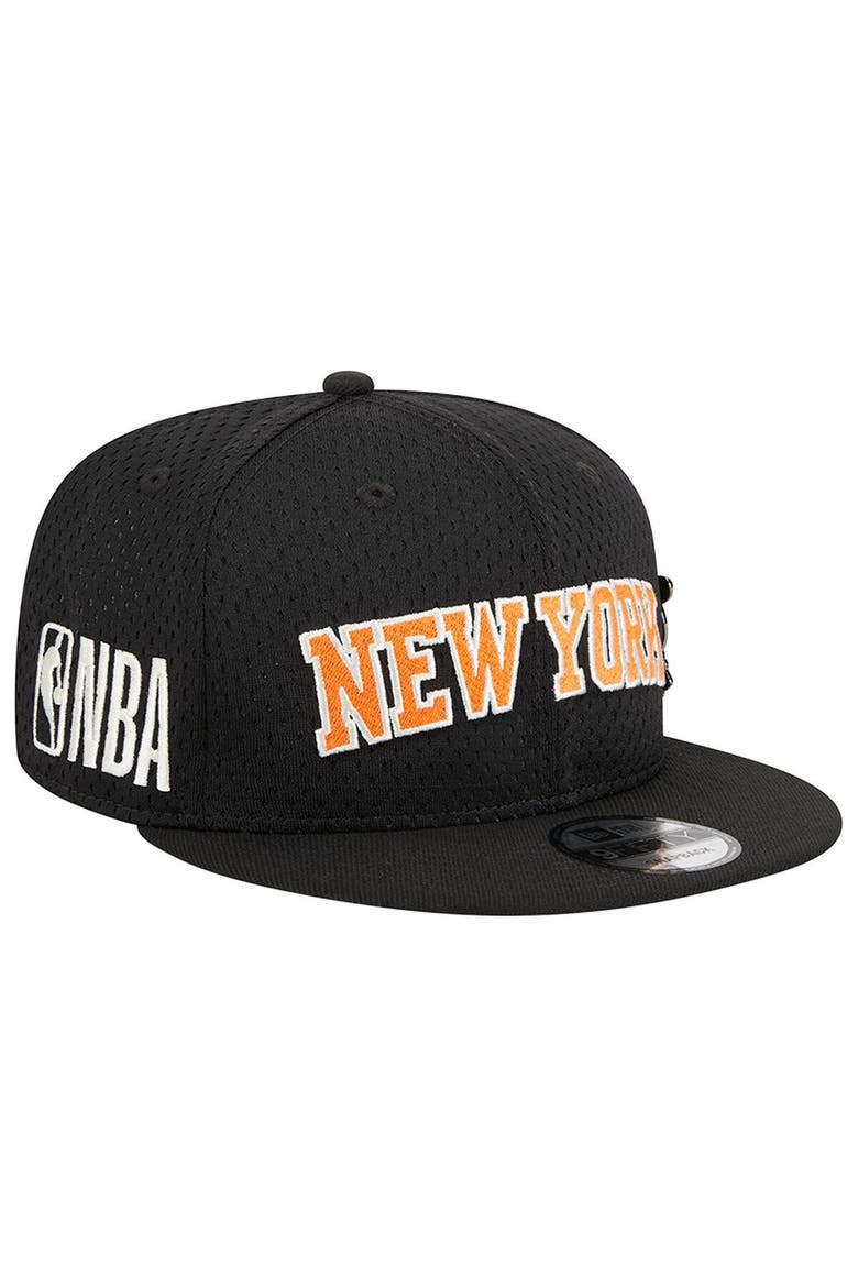 Men's New Era Black New York Knicks Post-Up Pin Mesh 9FIFTY Snapback Hat, Alternate, color, Black