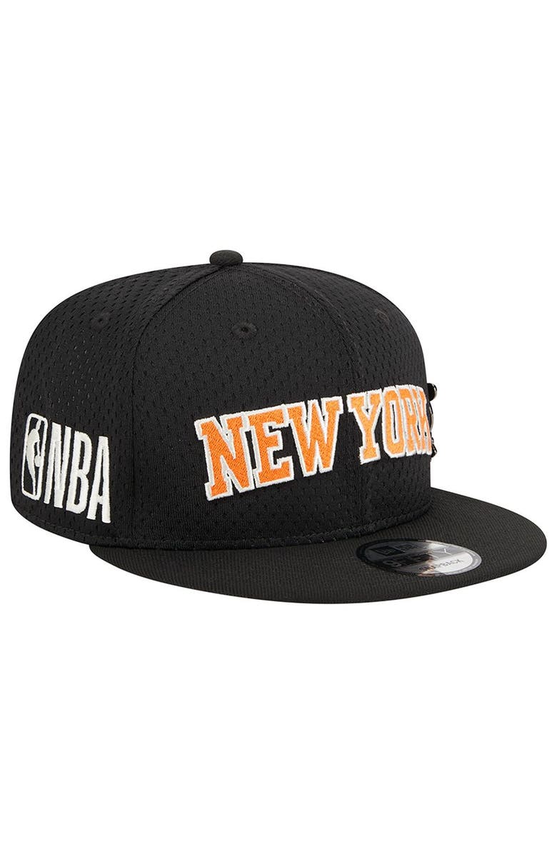 New Era Men's New Era Black New York Knicks Post-Up Pin Mesh 9FIFTY Snapback Hat, Alternate, color, 
