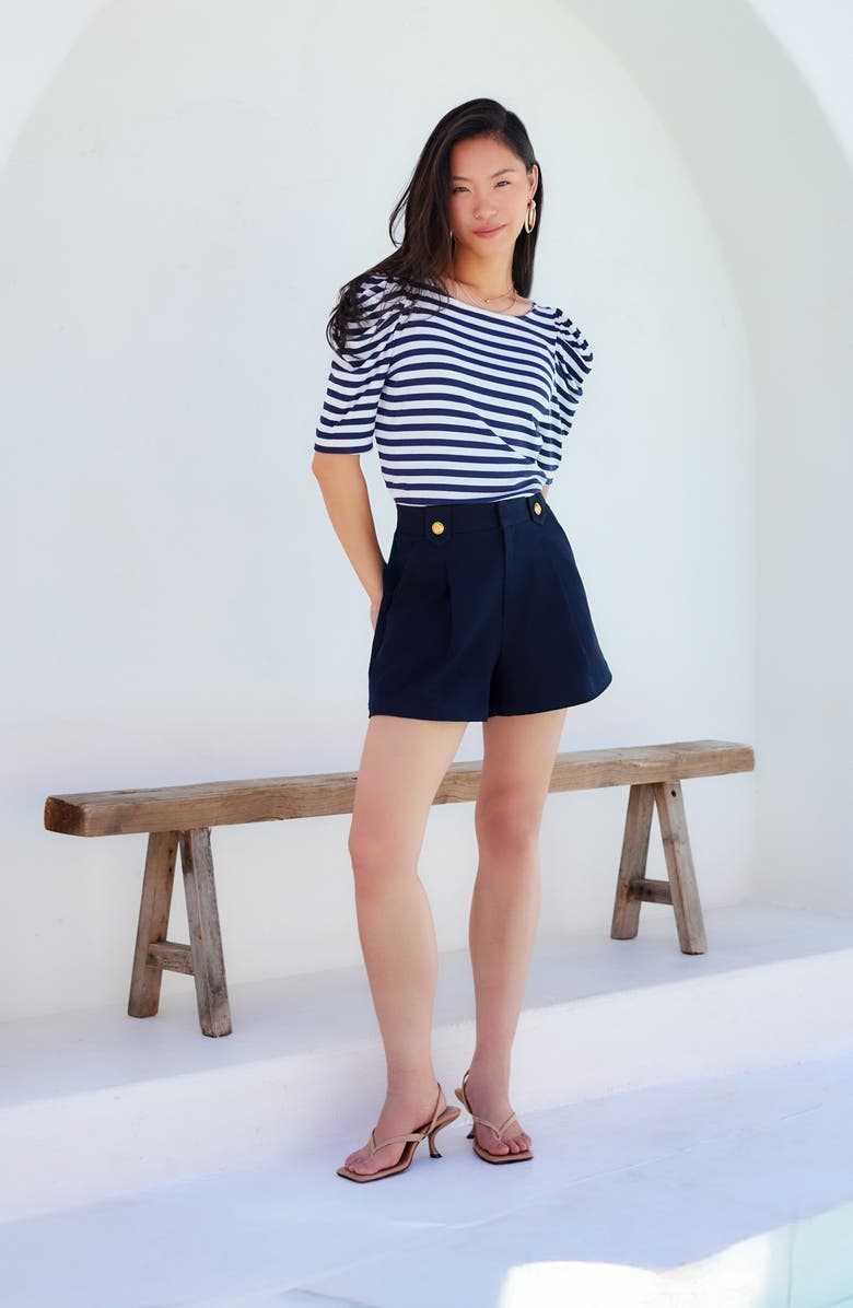 FIFTEEN TWENTY Cassidy Pleated Shorts, Alternate, color, Midnight Blue