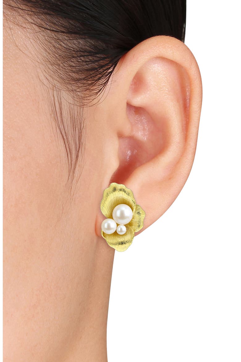 Freshwater Cultured Pearl Shell Stud Earrings, Alternate, color, WHITE GOLD