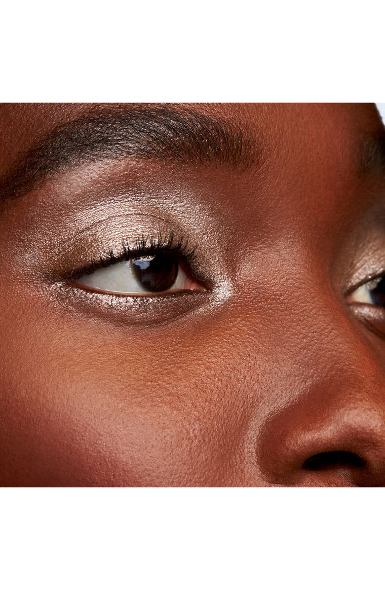 MAC Cosmetics Le Disko Dazzleshadow Eyeshadow, Alternate, color, She Sparkles