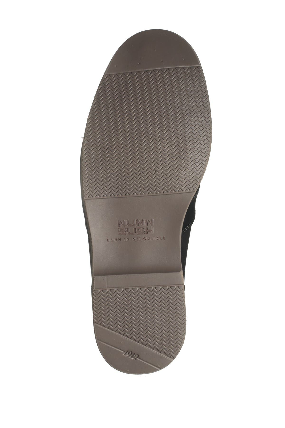 NUNN BUSH Barklay Leather Plain Toe Chukka Boot - Wide Width Available ...