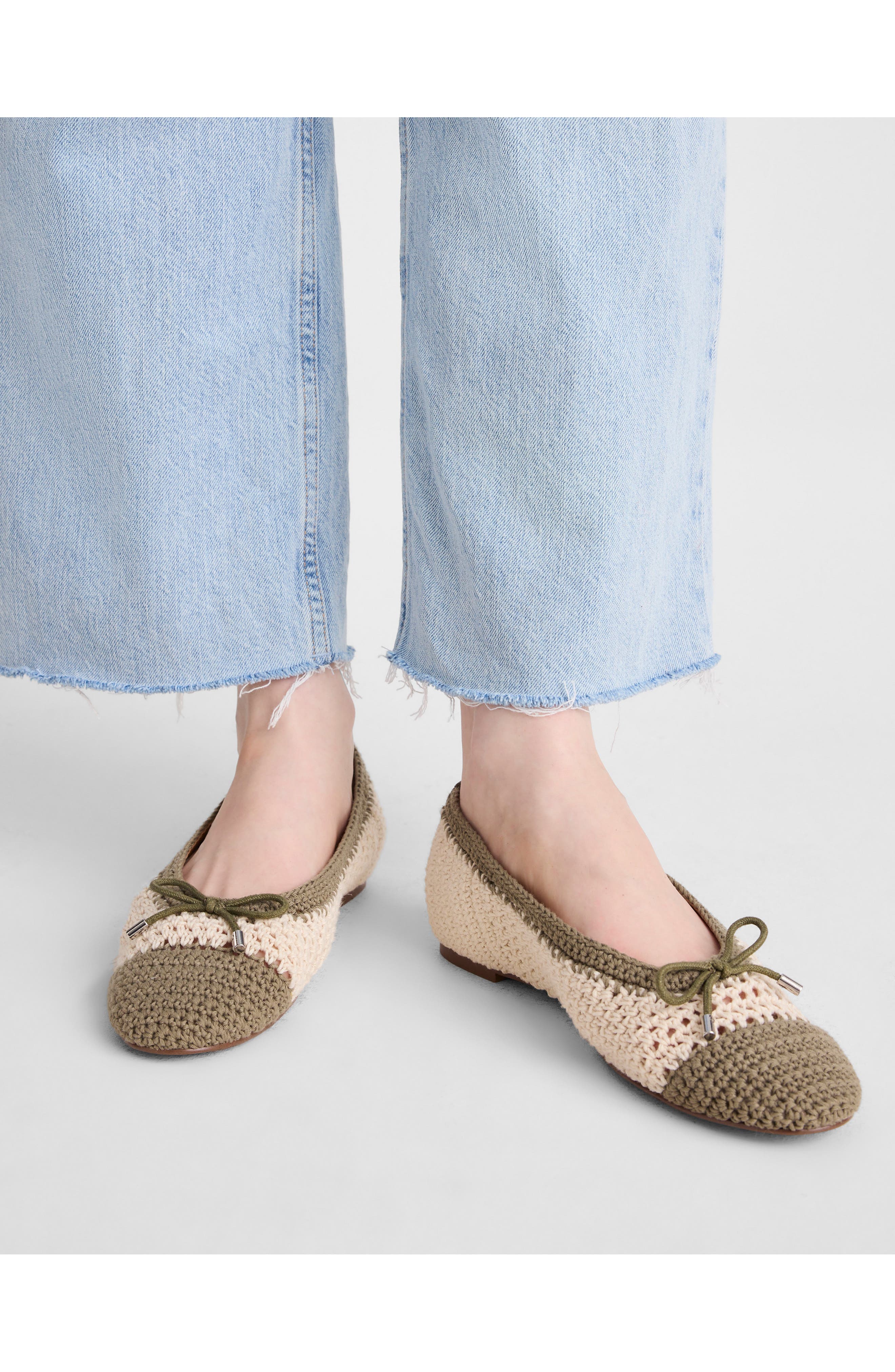 The Hester Flat, Alternate, color, SAFARI KHAKI MULTI