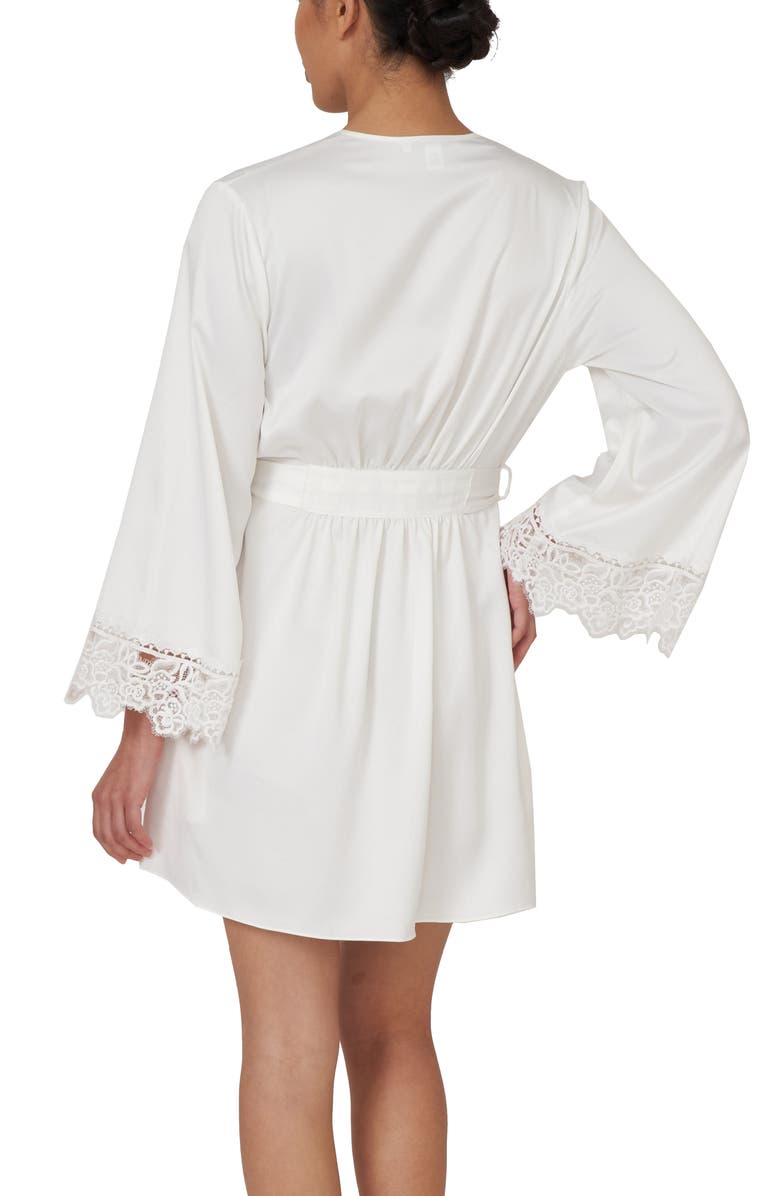 Rya Collection Rosey Charmeuse Wrap, Alternate, color, Ivory