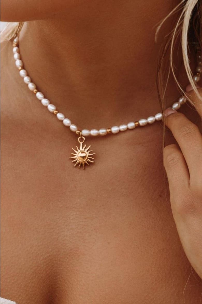 Naoussa Necklace, Alternate, color, Gold