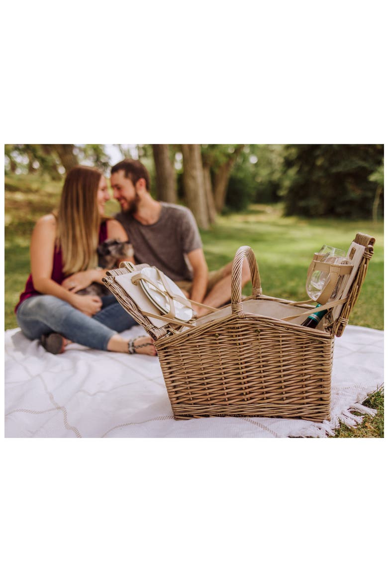 Piccadilly Wicker Picnic Basket, Alternate, color, BEIGE