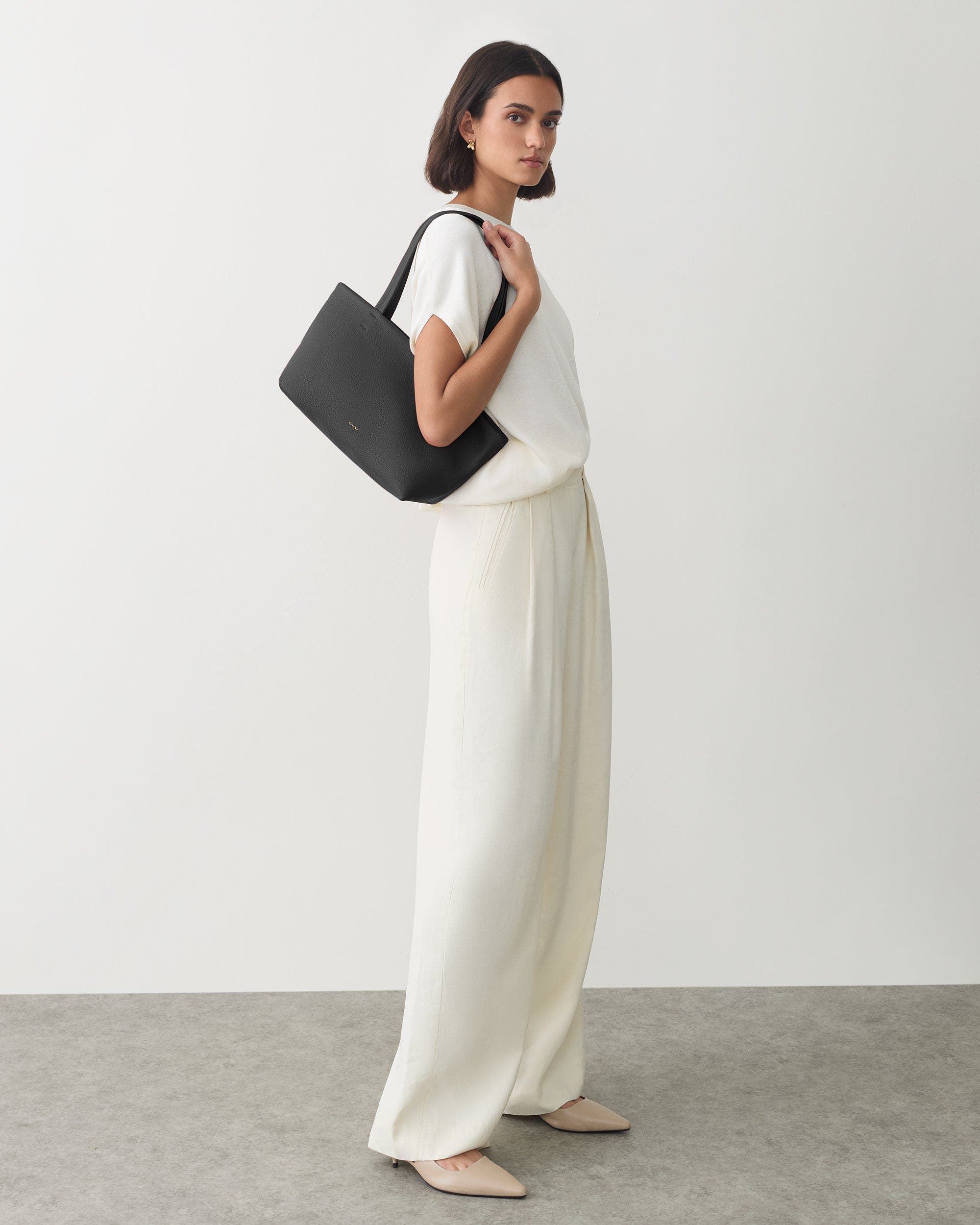 Cuyana East West Easy Tote, Alternate, color, Black