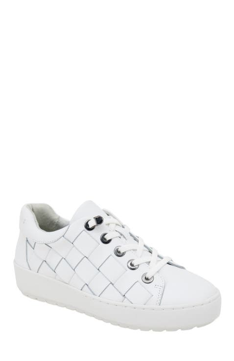 Chloe Casual Sneaker