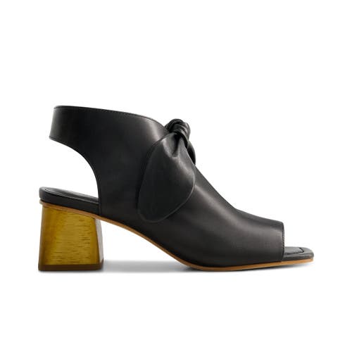Bernardo Footwear Lizzie Sandal In Black
